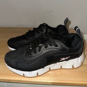 Women's Zig Dynamica STR
Shoes